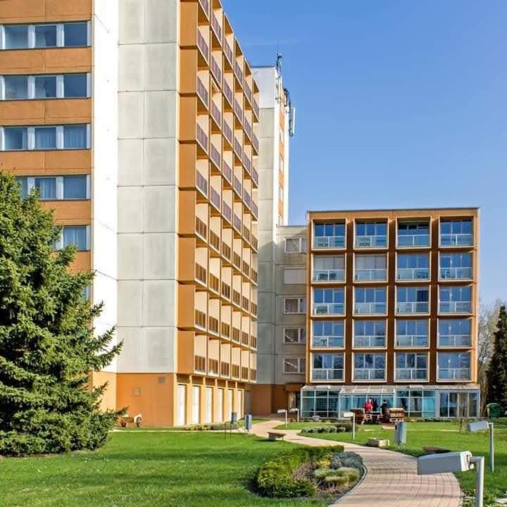 KR Apartman Siófok Bagian luar foto